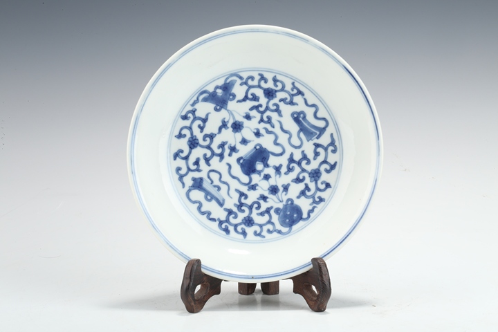 古玩陶瓷康熙·青花花卉雜寶紋盤真品鑒賞圖