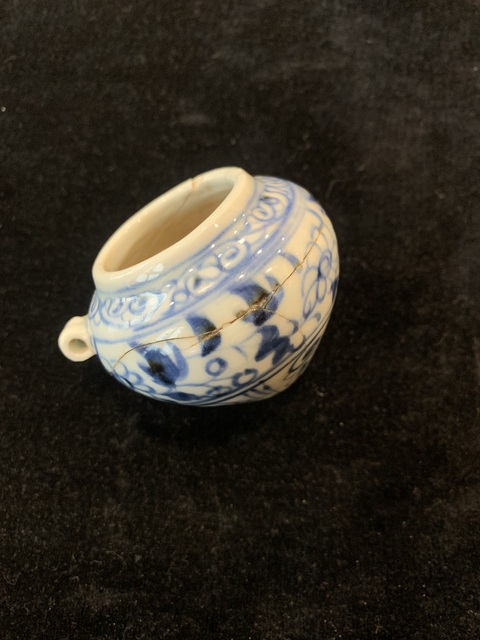 古玩陶瓷花卉紋青花鳥食罐真品鑒賞圖