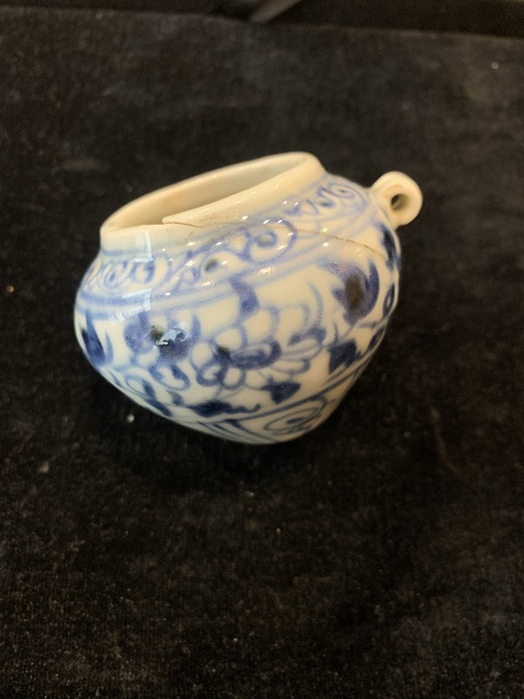 古玩陶瓷花卉紋青花鳥食罐真品鑒賞圖