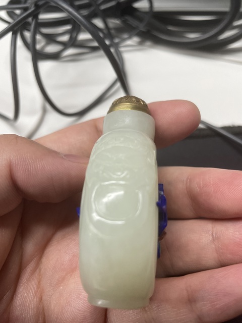 古玩玉器和田鼻煙壺真品鑒賞圖