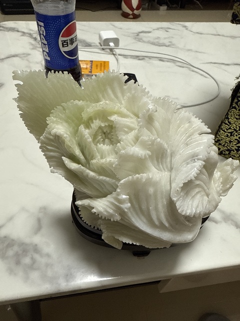 古玩玉器岫玉白菜真品鑒賞圖