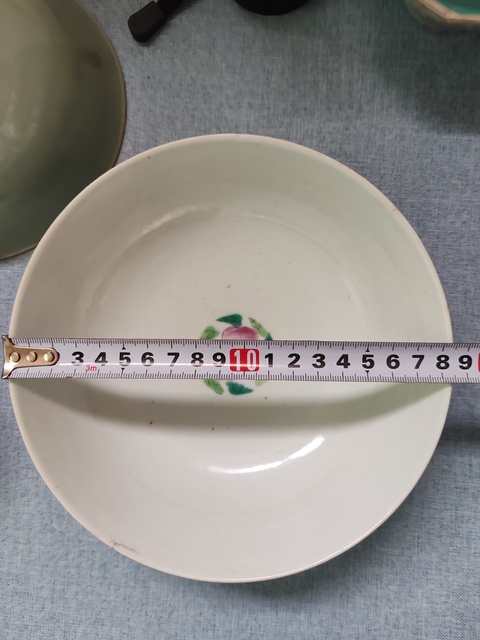古玩陶瓷清中晚期粉彩福壽花卉紋碗拍賣，當(dāng)前價(jià)格1080元