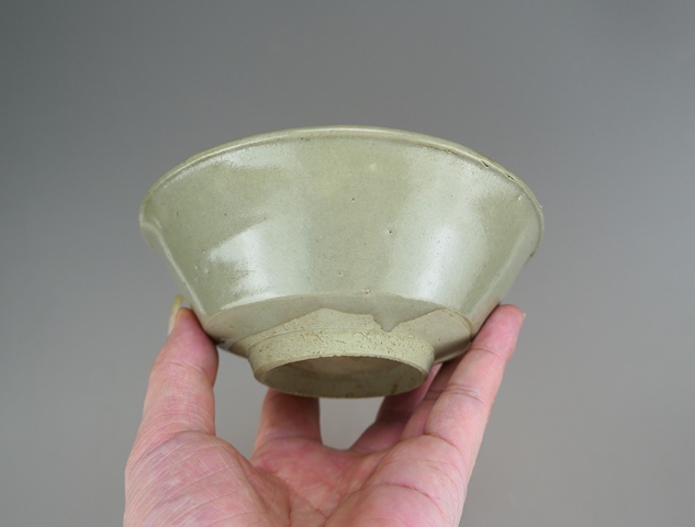 古玩陶瓷明代.龍泉窯青瓷碗拍賣，當前價格33元