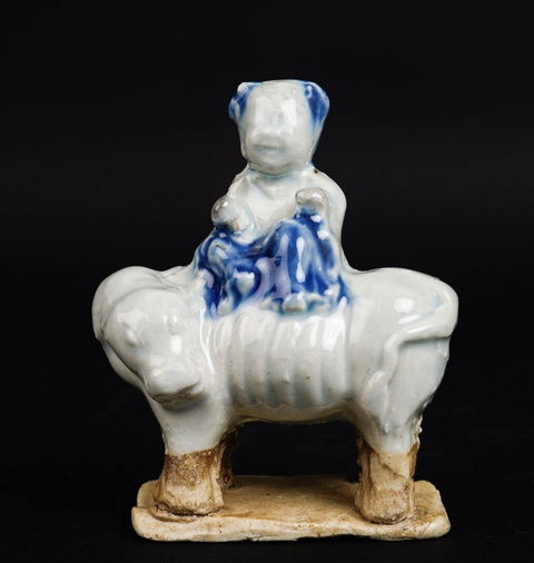 古玩陶瓷牧牛童青花塑像真品鑒賞圖