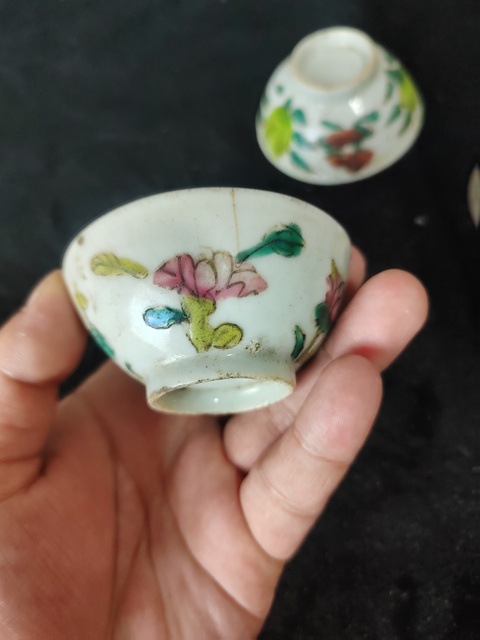 古玩陶瓷粉彩杯真品鑒賞圖