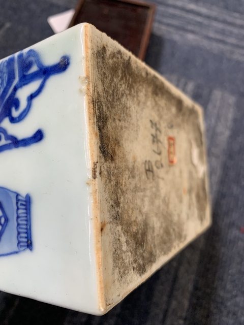 古玩陶瓷青花人物故事紋茶葉罐真品鑒賞圖