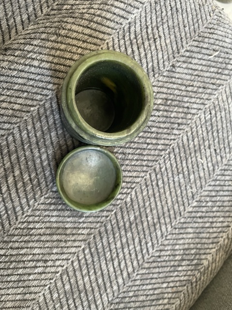 古玩玉器和田碧玉筆筒真品鑒賞圖