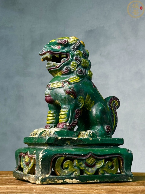 古玩陶瓷清中期琉璃釉獅子擺件拍賣,當前價格1500元
