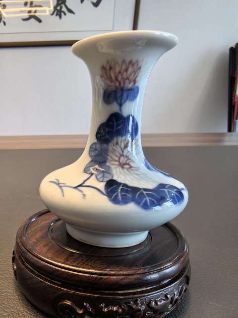 古玩陶瓷大清乾隆年製官窯款民國青花釉里紅菊花紋小瓶拍賣，當前價格1980元