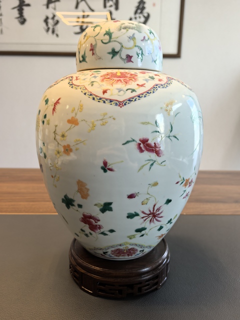 古玩陶瓷晚清粉彩12花神大蓋罐拍賣，當前價格12800元