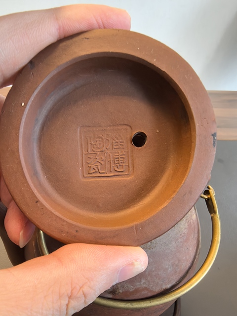 古玩雜項(xiàng)民國(guó)淄博紫砂茶壺拍賣，當(dāng)前價(jià)格1680元