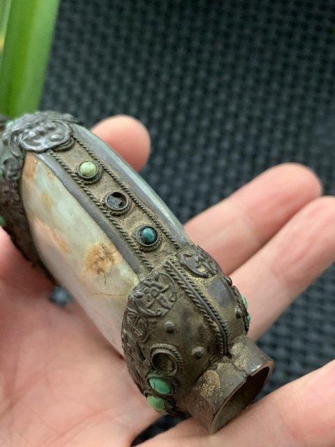 古玩玉器翡翠鑲銀鼻煙壺真品鑒賞圖