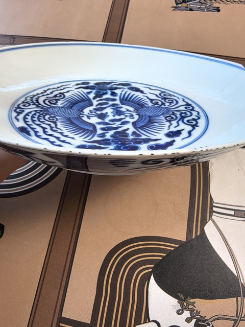 古玩陶瓷鸞鳳和鳴青花盤真品鑒賞圖