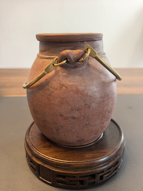 古玩雜項(xiàng)民國(guó)淄博紫砂茶壺拍賣，當(dāng)前價(jià)格1680元