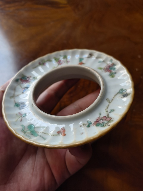 古玩陶瓷一鳴驚人粉彩盞托真品鑒賞圖