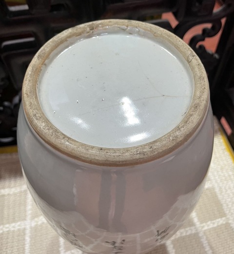 古玩陶瓷人物紋瓶真品鑒賞圖