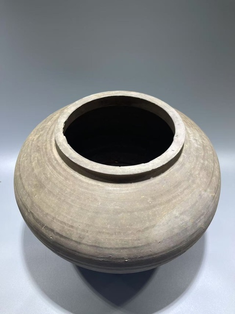 古玩陶瓷戰國·鉛筆工陶罐拍賣,當前價格198元