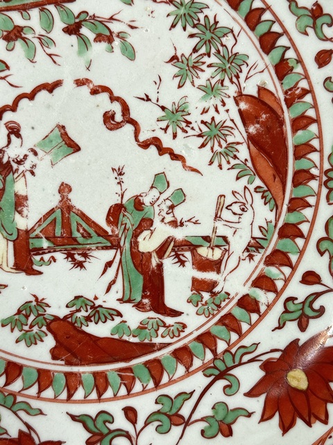 古玩陶瓷需上手,憑圖看偏老,明晚期紅綠彩盤真品鑒賞圖