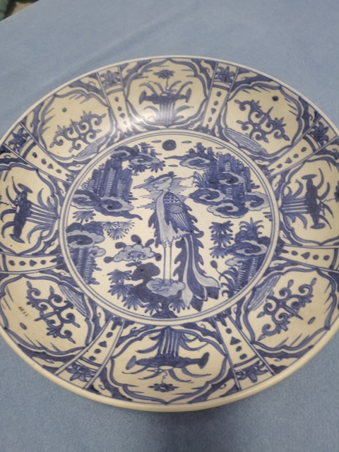 古玩陶瓷漳州窯青花鳳穿牡丹盤真品鑒賞圖