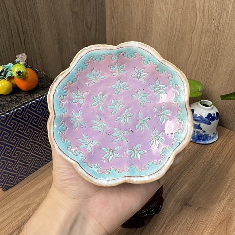 古玩陶瓷光緒粉彩蘭花紋花口供碟真品鑒賞圖