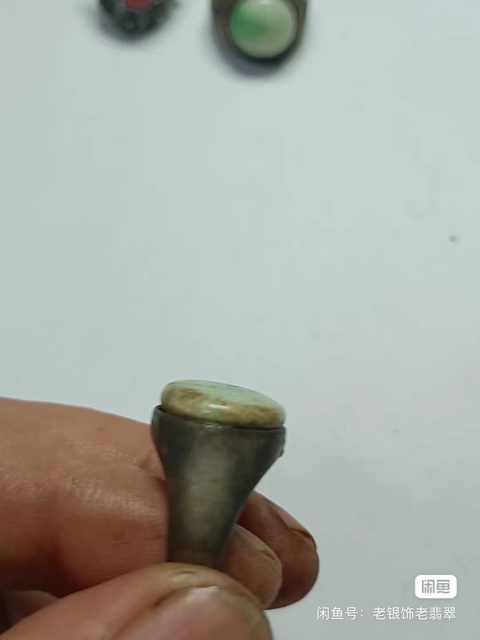 古玩玉器戒指真品鑒賞圖