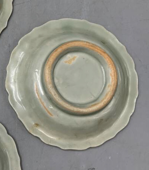 古玩陶瓷青釉盤真品鑒賞圖