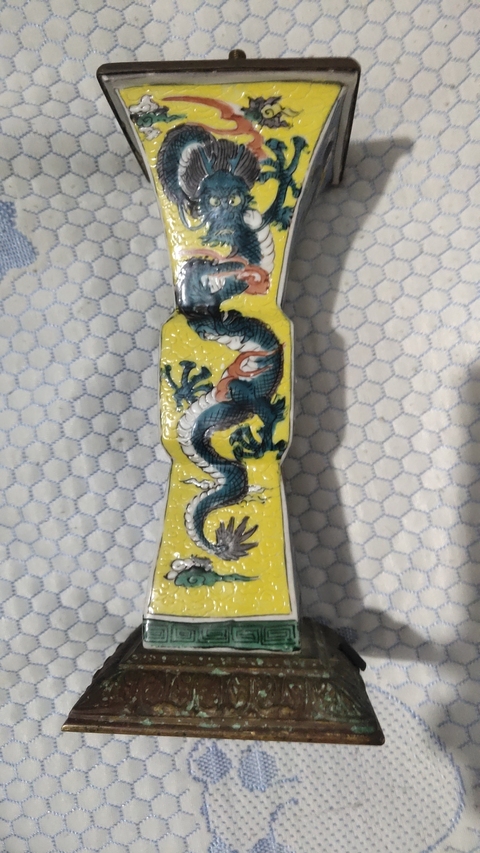 古玩陶瓷龍紋花觚真品鑒賞圖