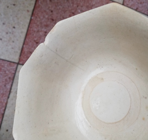 古玩陶瓷磁州窯白釉八方茶碗真品鑒賞圖
