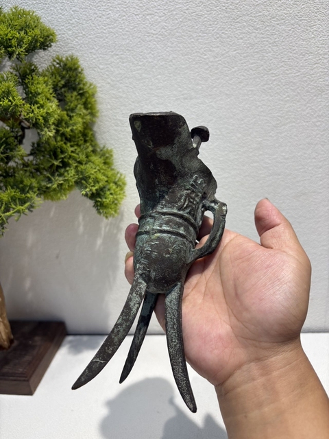古玩雜項(xiàng)爵杯真品鑒賞圖