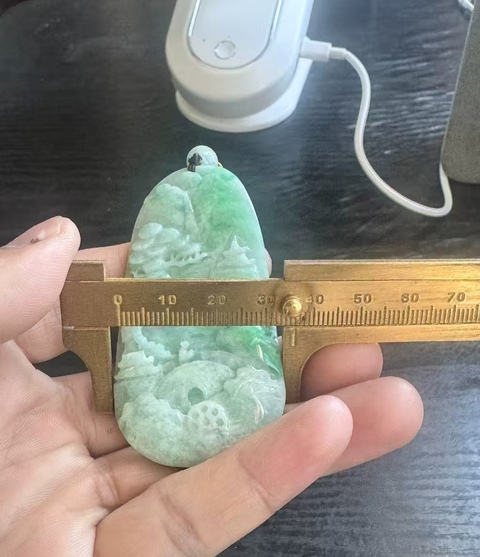古玩玉器天然翡翠（A貨）掛件拍賣，當前價格10元