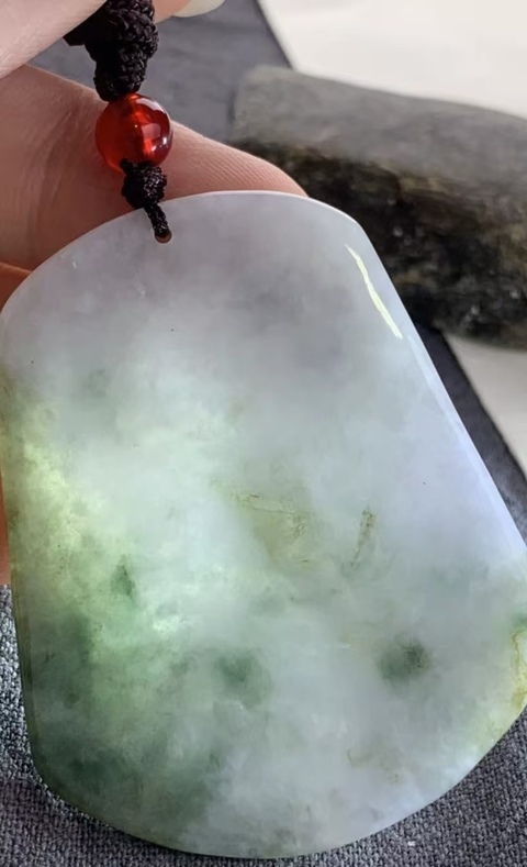 古玩玉器天然翡翠(A貨)掛件拍賣(mài),當(dāng)前價(jià)格868元