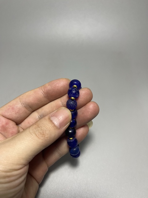 古玩陶瓷清代琉璃手串拍賣,當前價格0元