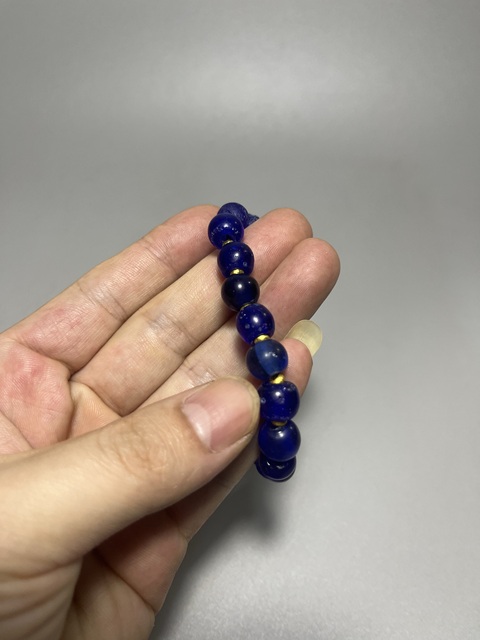 古玩陶瓷清代琉璃手串拍賣,當前價格0元