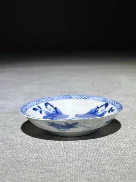 古玩陶瓷清,康熙青花仕女碟拍賣,當(dāng)前價(jià)格888元