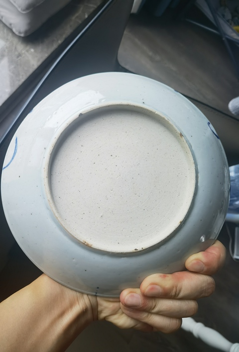 古玩陶瓷清中期青花釉里紅魚紋盤真品鑒賞圖