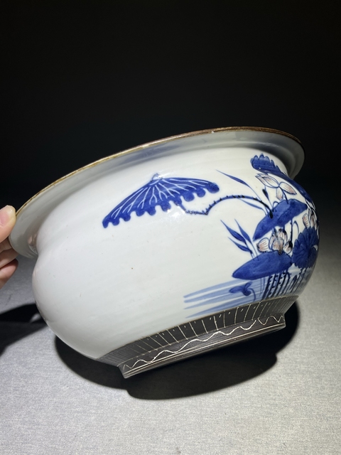 古玩陶瓷清中期青花釉里紅香爐拍賣,當(dāng)前價(jià)格2980元