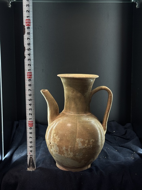古玩陶瓷青瓷執壺真品鑒賞圖