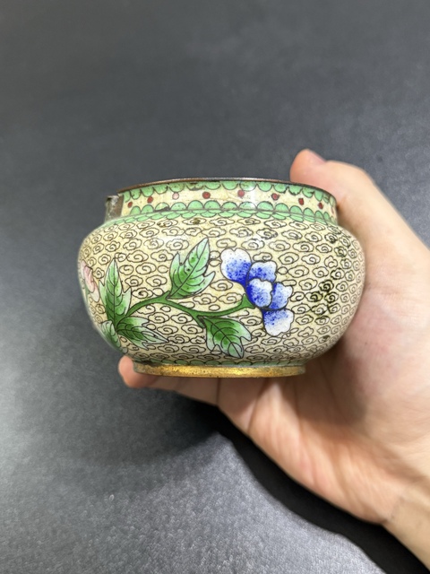 古玩銅器景泰藍煙缸真品鑒賞圖