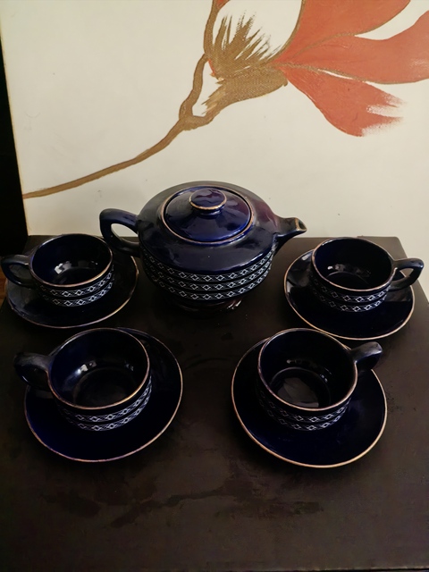 古玩陶瓷藍釉茶器真品鑒賞圖