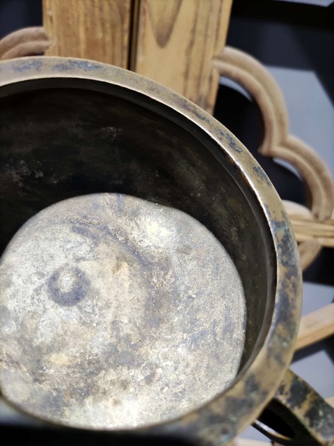古玩銅器爐子真品鑒賞圖