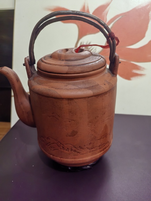 古玩陶瓷提梁壺真品鑒賞圖