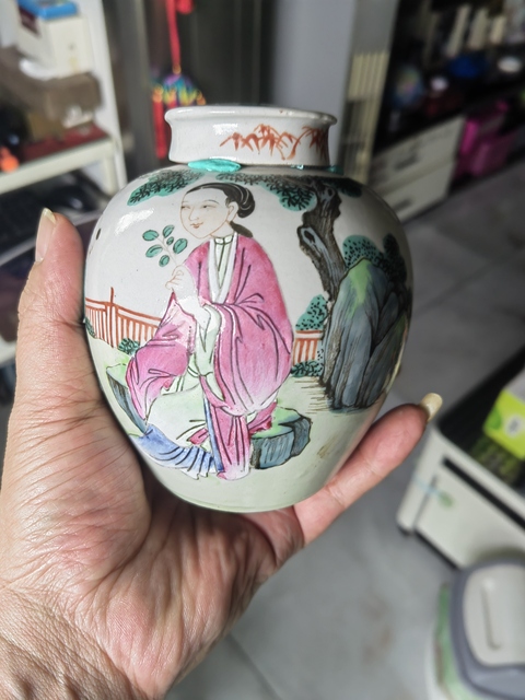 古玩陶瓷罐真品鑒賞圖