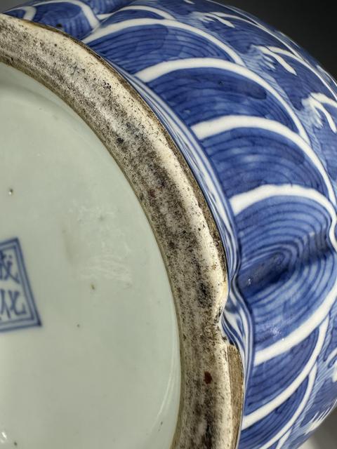 古玩陶瓷尊真品鑒賞圖