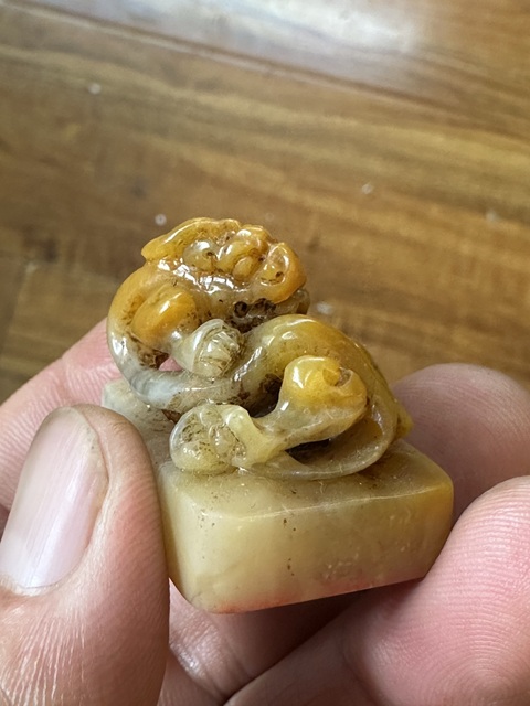 古玩雜項閑章：吉人天相真品鑒賞圖