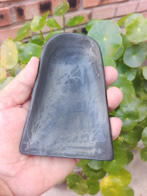 古玩雜項陶箕形硯真品鑒賞圖