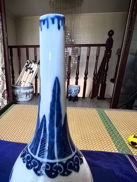古玩陶瓷福壽三多青花錐把瓶真品鑒賞圖