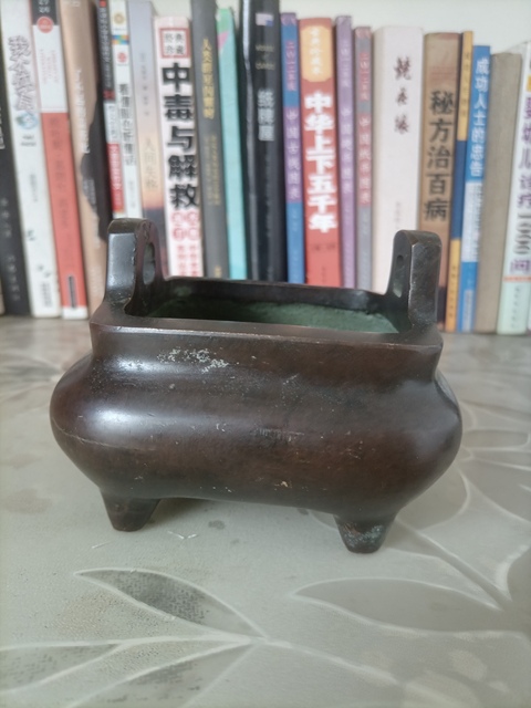 古玩銅器爐子真品鑒賞圖