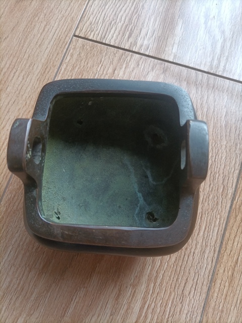古玩銅器爐子真品鑒賞圖