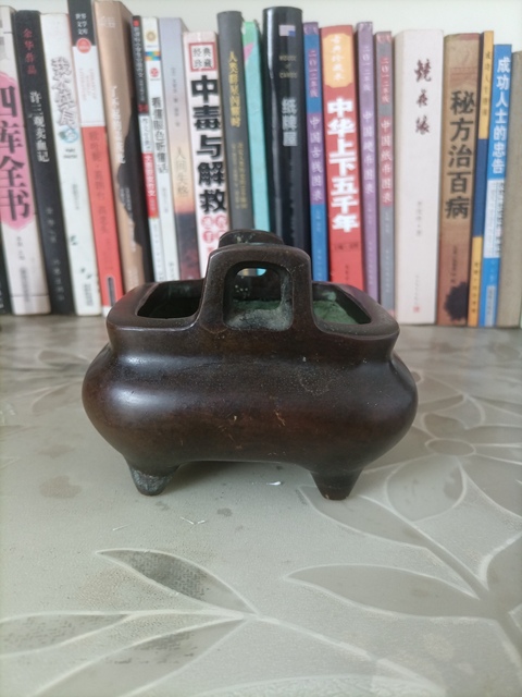 古玩銅器爐子真品鑒賞圖