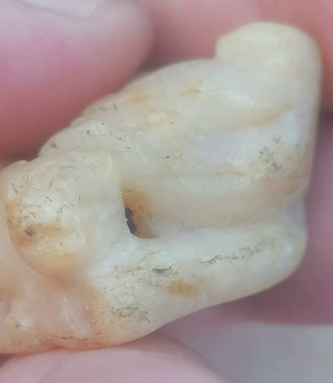 古玩玉器地方玉雕“臥?！睌[件真品鑒賞圖